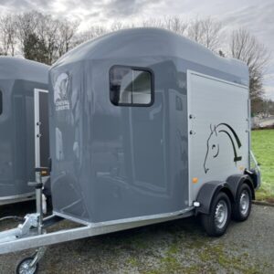 découvrez les tarifs 2025 pour le transport sécurisé de chevaux. comparez les prix des transporteurs spécialisés et préparez au mieux vos déplacements équestres.